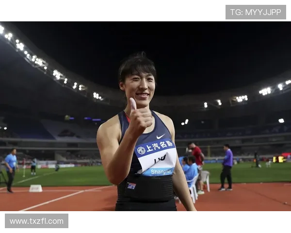 上海羽毛球队在钻石联赛中的拼搏历程与荣耀时刻回顾 上海羽毛球队在钻石联赛中的拼搏历程与荣耀时刻回顾