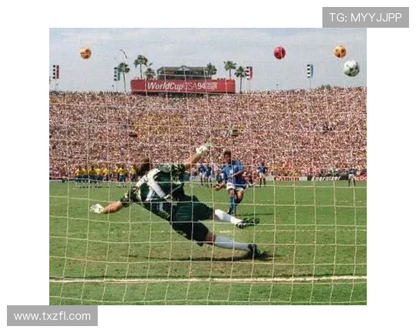 与足球明星亲密接触握手瞬间定格精彩时刻的珍贵回忆 与足球明星亲密接触握手瞬间定格精彩时刻的珍贵回忆