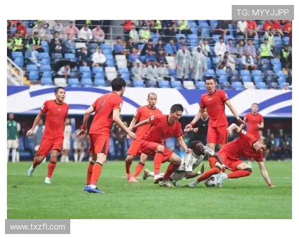 中国足球明星盘点：那些年我们追逐的绿茵传奇与现役球员