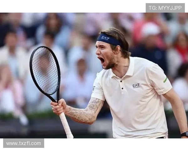 杭州网球队的节奏揭秘:网球巨献背后的故事与激情 杭州网球队的节奏揭秘:网球巨献背后的故事与激情